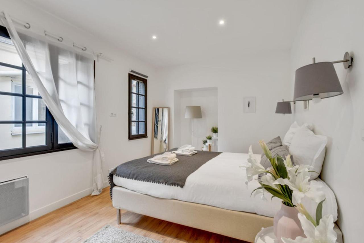 251 Foy - Superb In Appartamento